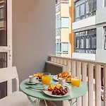 Cozy Family House Appartamento *
